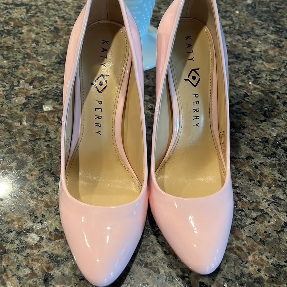 Katy Perry heels